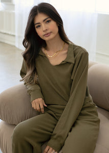 organic thermal keyhole long sleeve in olive